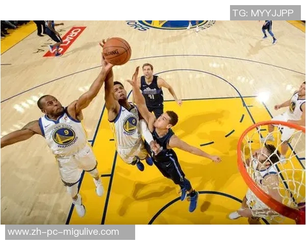 勇士与小牛激战正酣2月5日精彩对决引发球迷热议